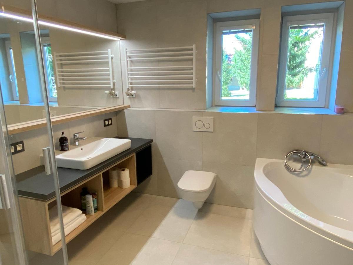 Apartman Relax Zvolen Buitenkant foto