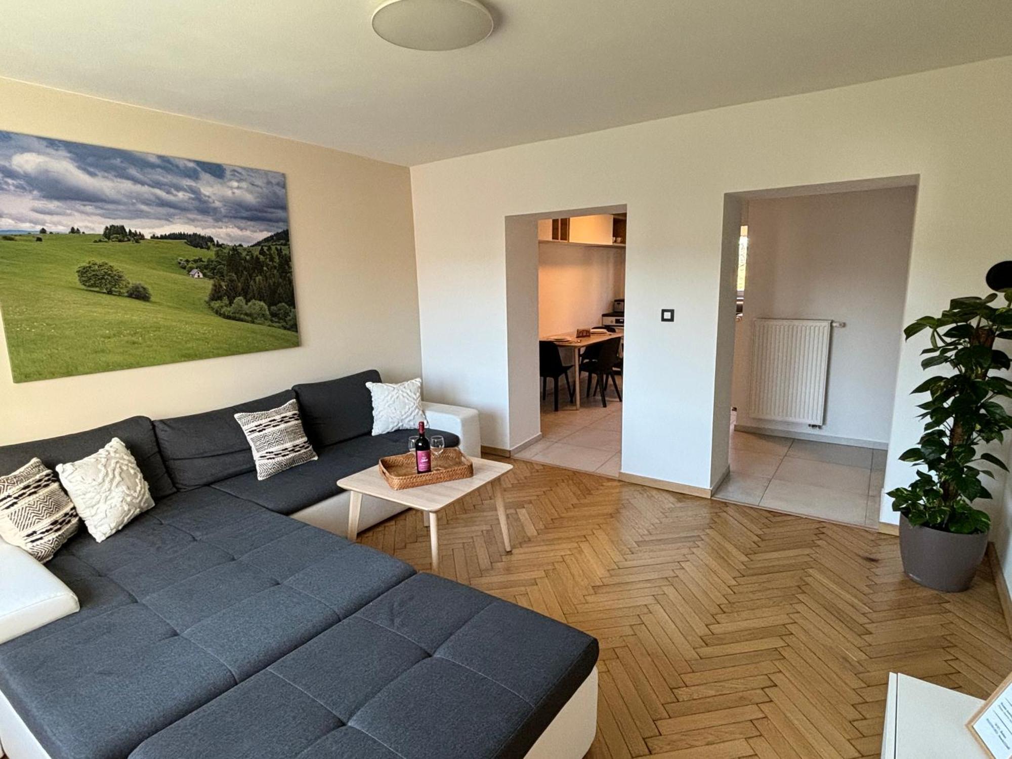Apartman Relax Zvolen Buitenkant foto