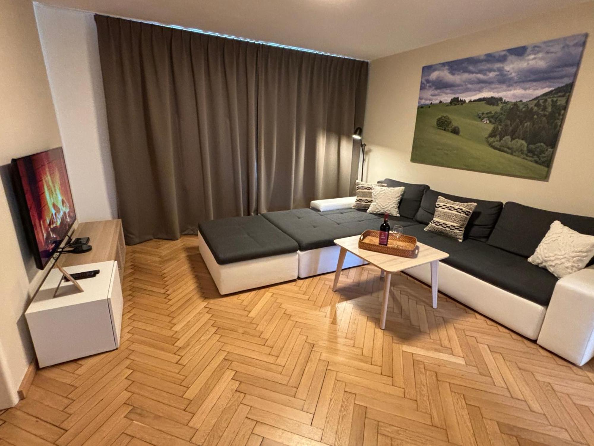 Apartman Relax Zvolen Buitenkant foto